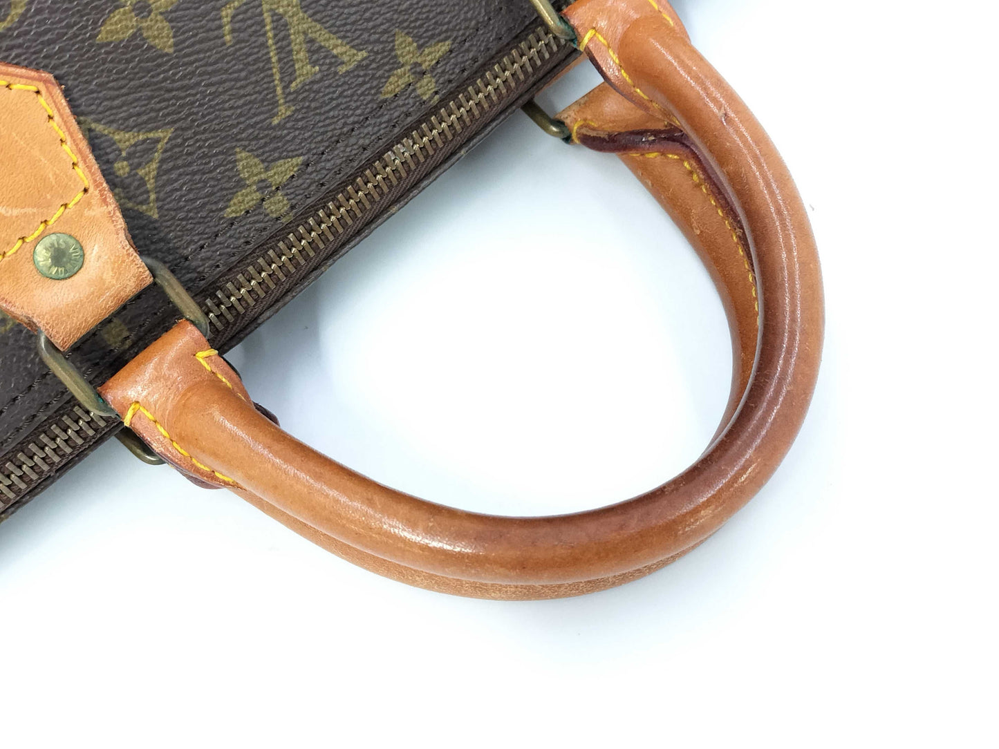 LOUIS VUITTON Louis Vuitton Speedy 40 Handbag