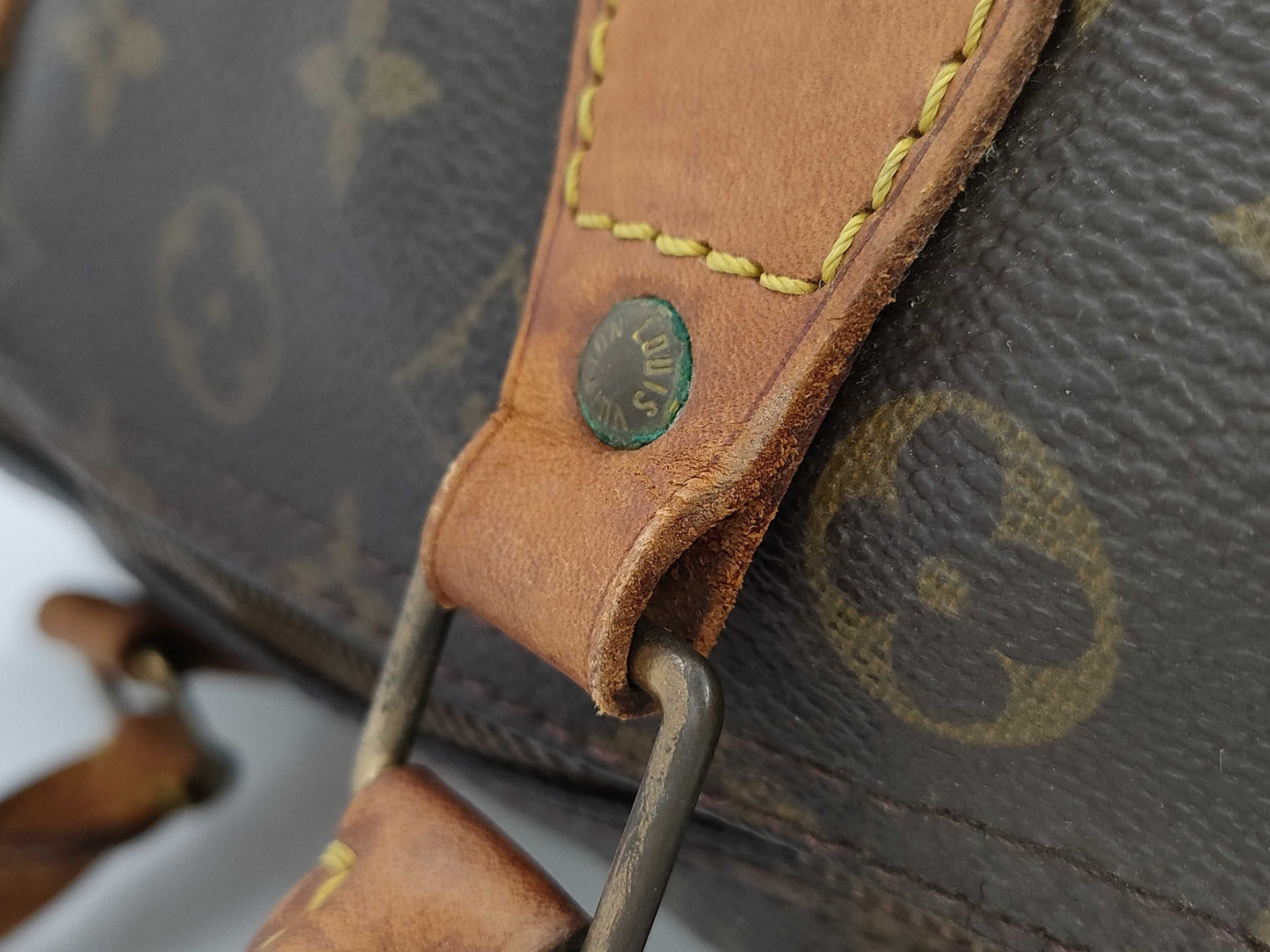 LOUIS VUITTON Monogram Louis Vuitton Speedy 30 Monogram Handbag M41526/SP0015
