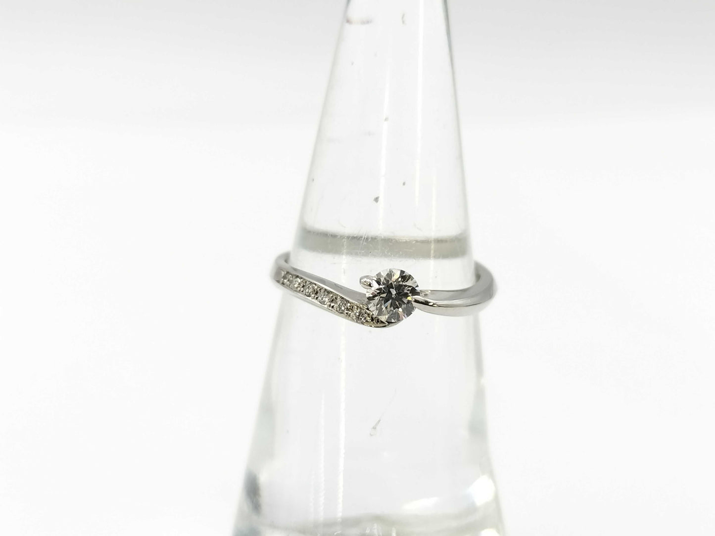 D0.240ct FD0.03ct PT900 3.2g Ring