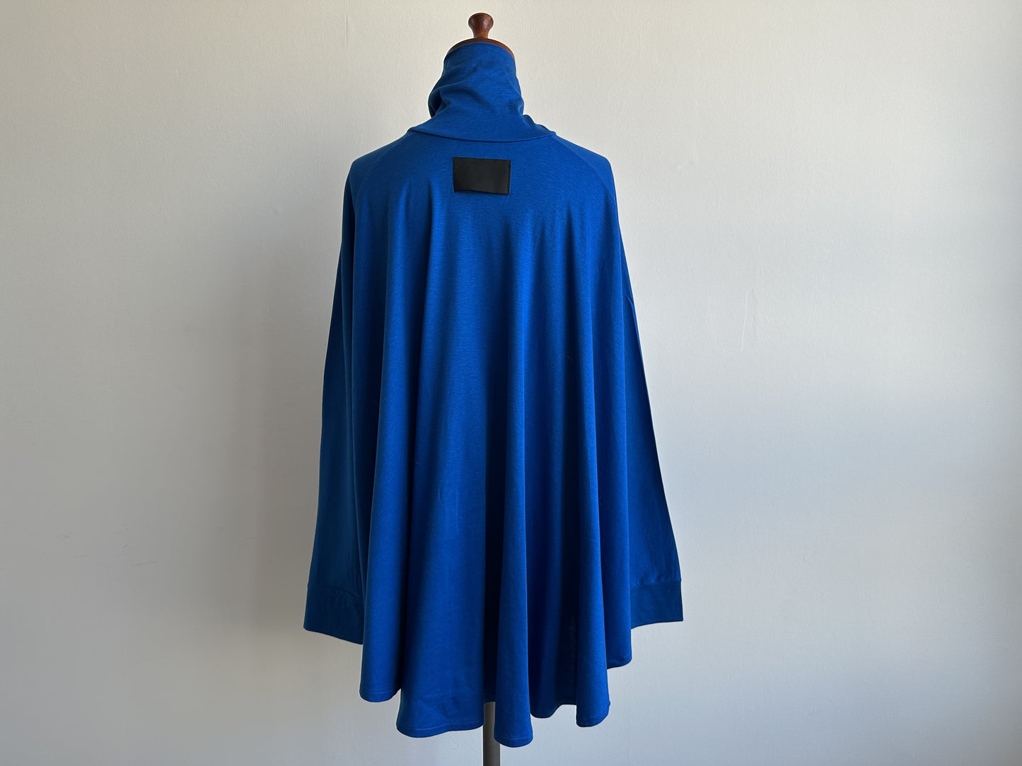 COGTHEBIGSMOKE Back Flare Turtleneck Top Blue Top