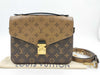 LOUIS VUITTON Monogram Louis Vuitton Metis Shoulder Bag