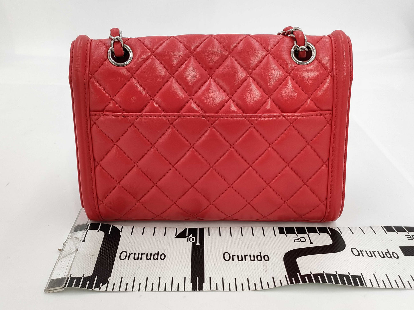CHANEL Matelasse Shoulder Bag