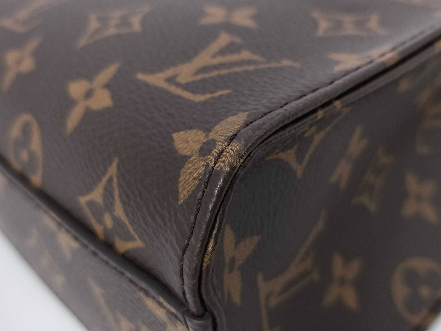 LOUIS VUITTON Louis Vuitton Handbag