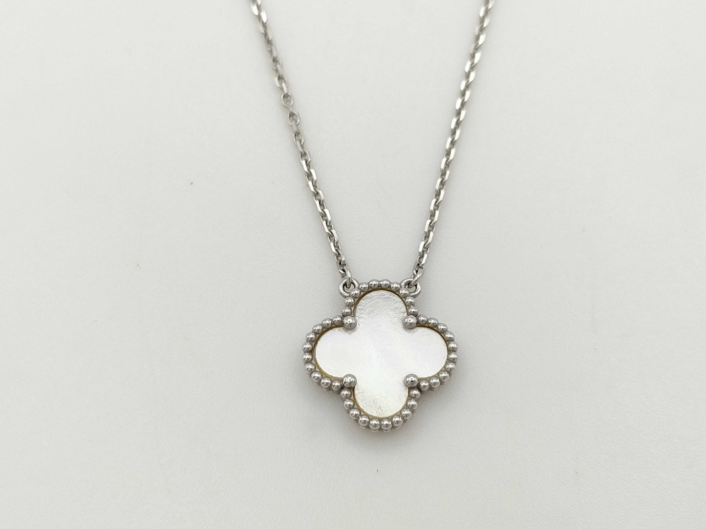 Van Cleef & Arpels Vintage Alhambra Mother of Pearl Necklace in WG Au750, 5.3g