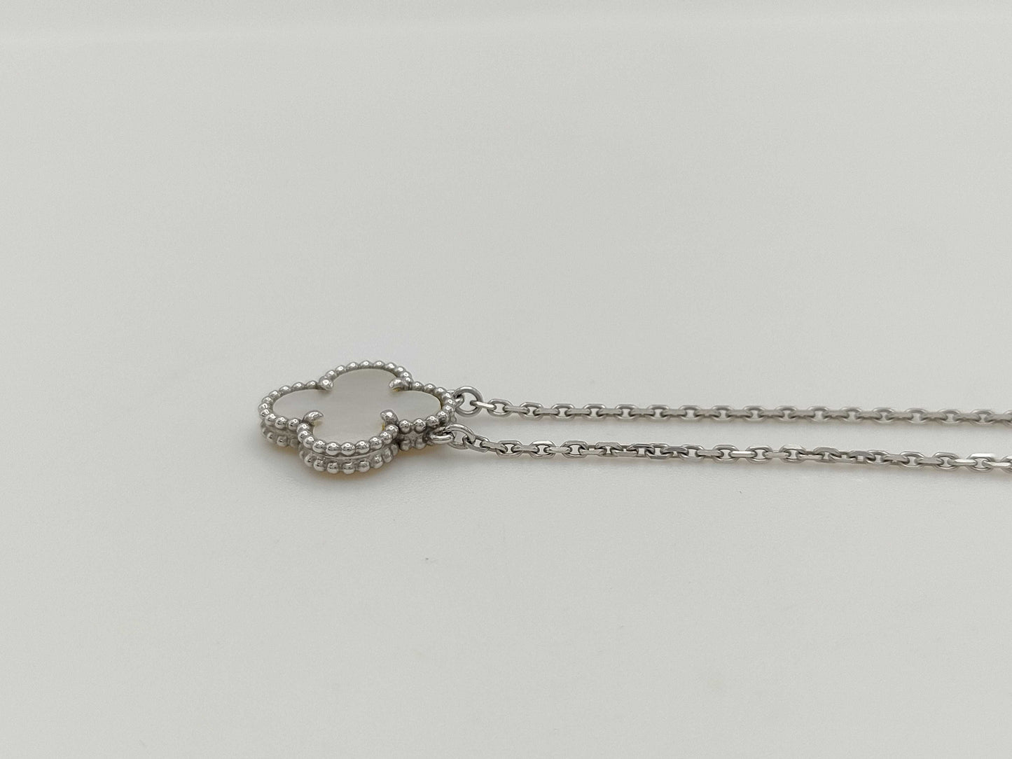 Van Cleef & Arpels Vintage Alhambra Mother of Pearl Necklace in WG Au750, 5.3g
