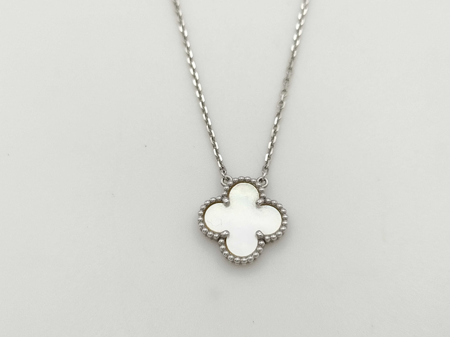 Van Cleef & Arpels Vintage Alhambra Mother of Pearl Necklace in WG Au750, 5.3g