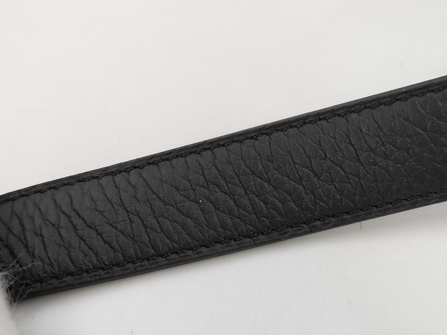 HERMES Lindy Mini Shoulder Bag in Black with Gold Hardware and Double Stamp