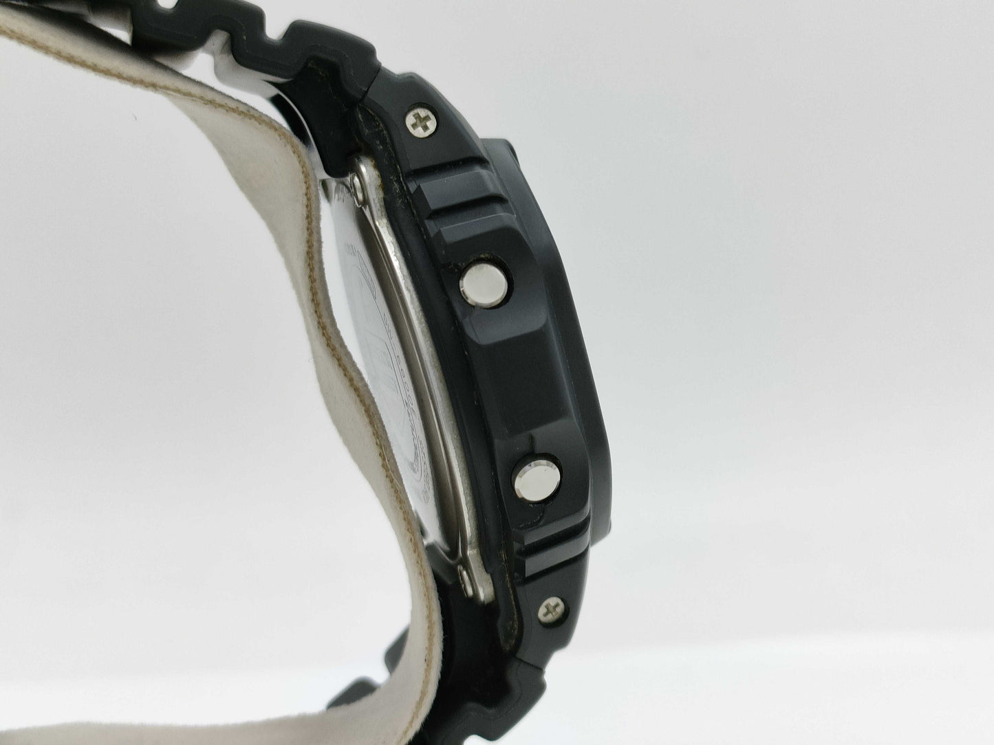 CASIO G-Shock DW-5600E Digital Dial Men's Watch