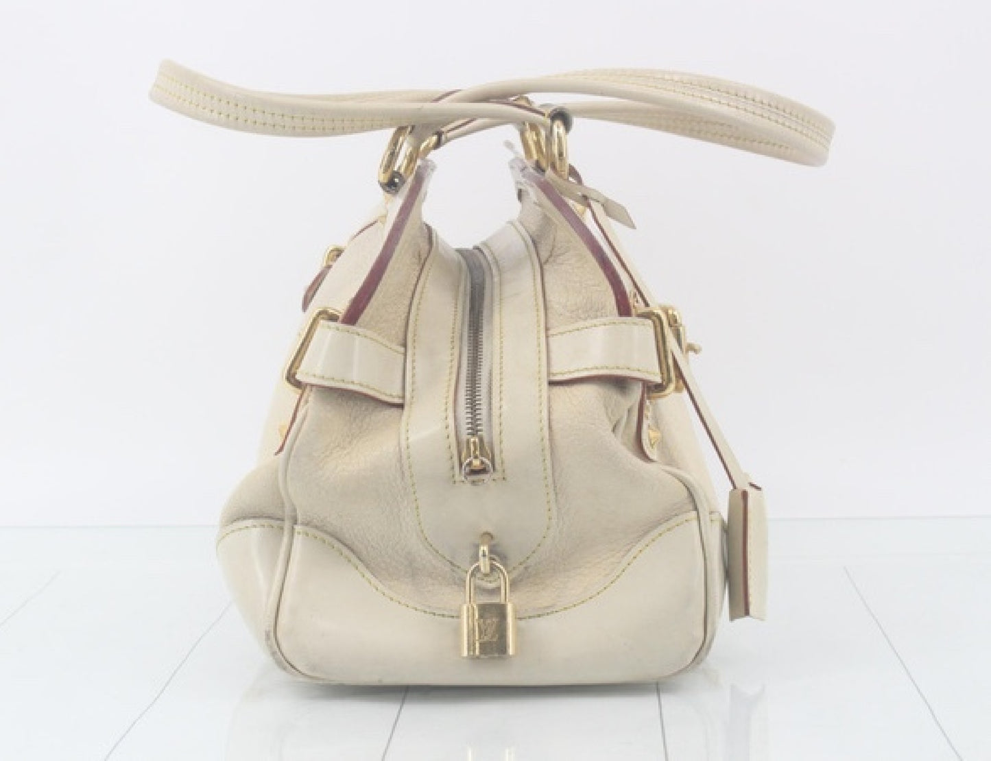 LOUIS VUITTON Suhali M95624 Radiu Blanc Tote Bag
