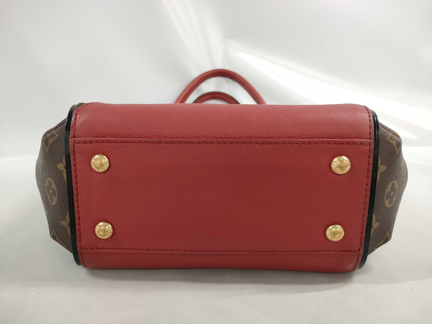 LOUIS VUITTON Kimono Handbag