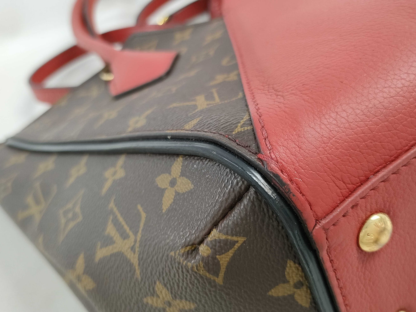 LOUIS VUITTON Kimono Handbag