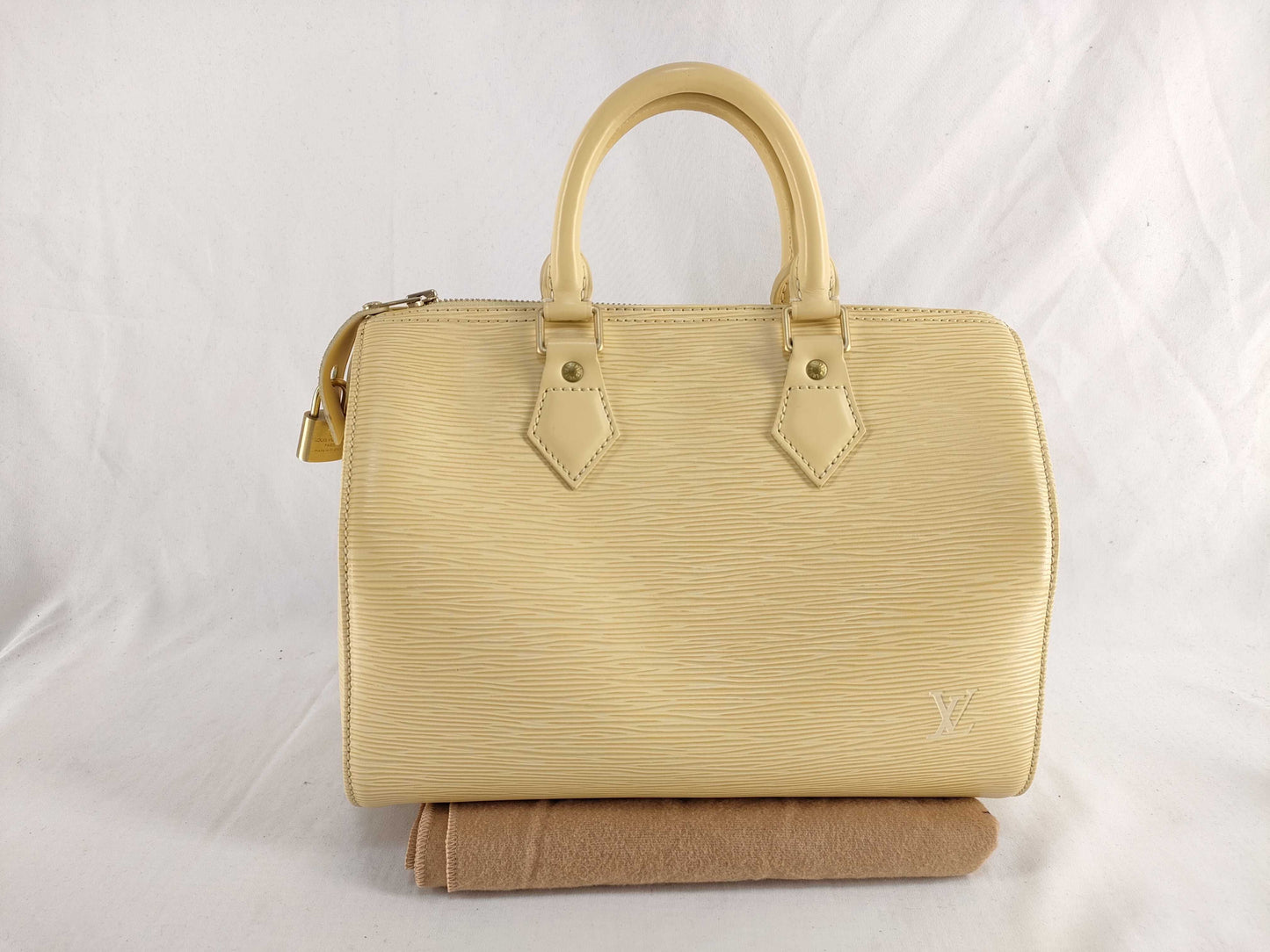 LOUIS VUITTON Epi Speedy Handbag