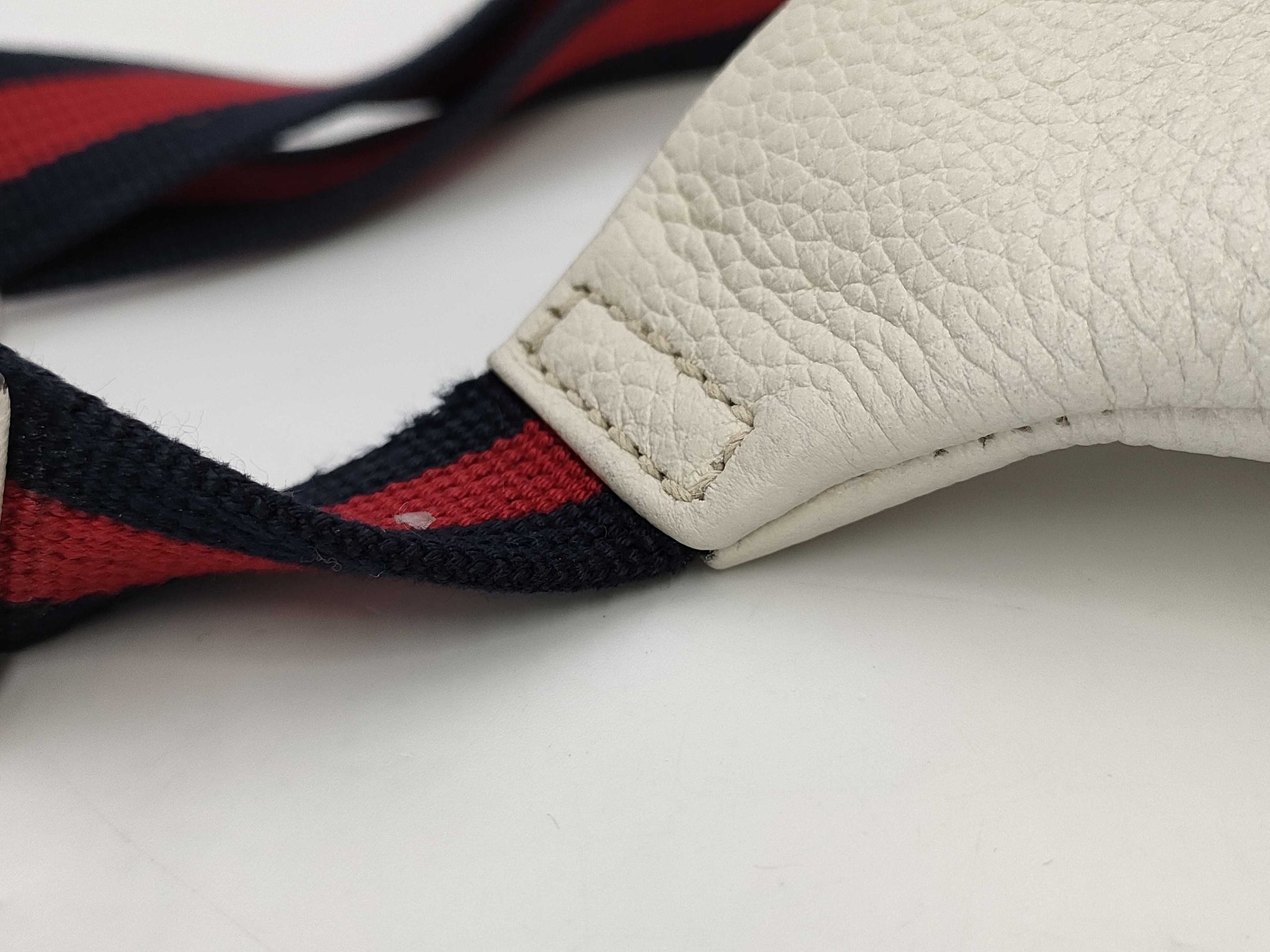 GUCCI Gucci Belt Bag Shoulder Bag