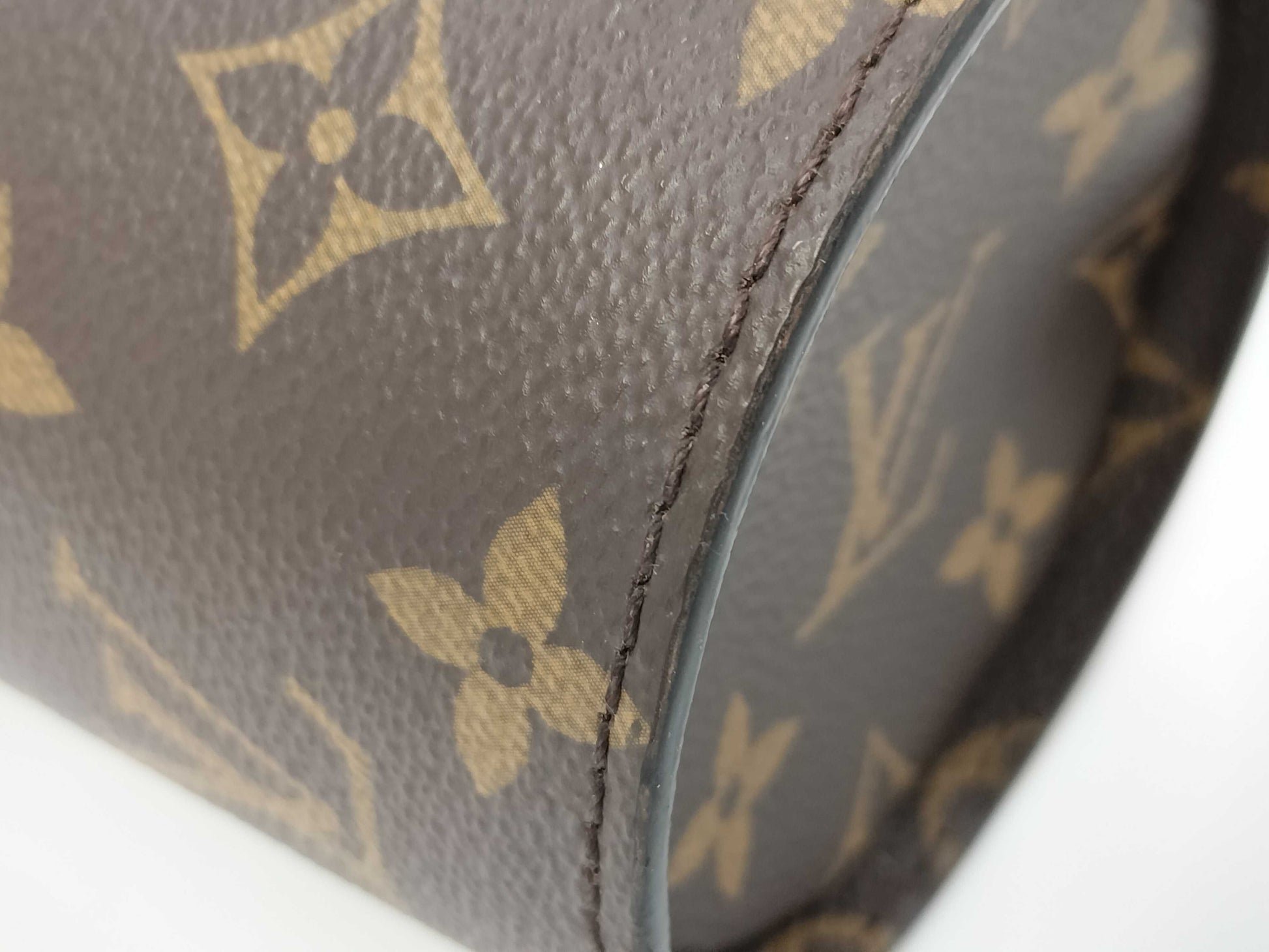 LOUIS VUITTON Monogram Everyday Coffee Cup M80812 Shoulder Bag
