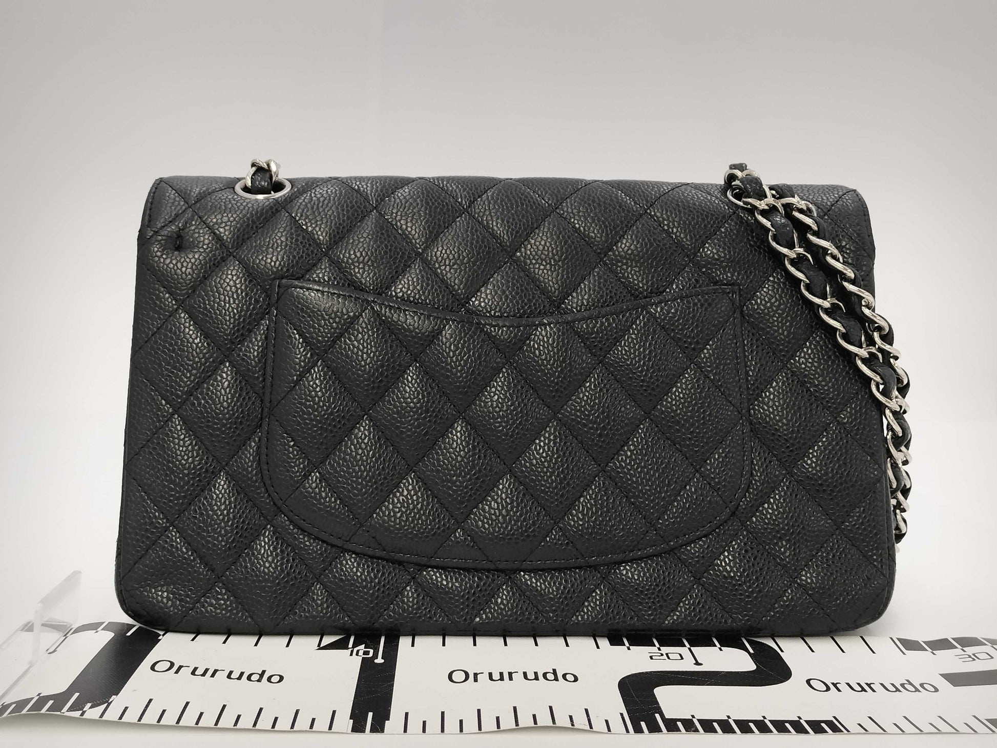 CHANEL Matelasse Caviar Skin Shoulder Bag