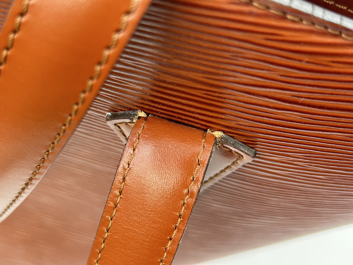 LOUIS VUITTON Epi Saint-Jacques GM Kenya Brown Tote Bag
