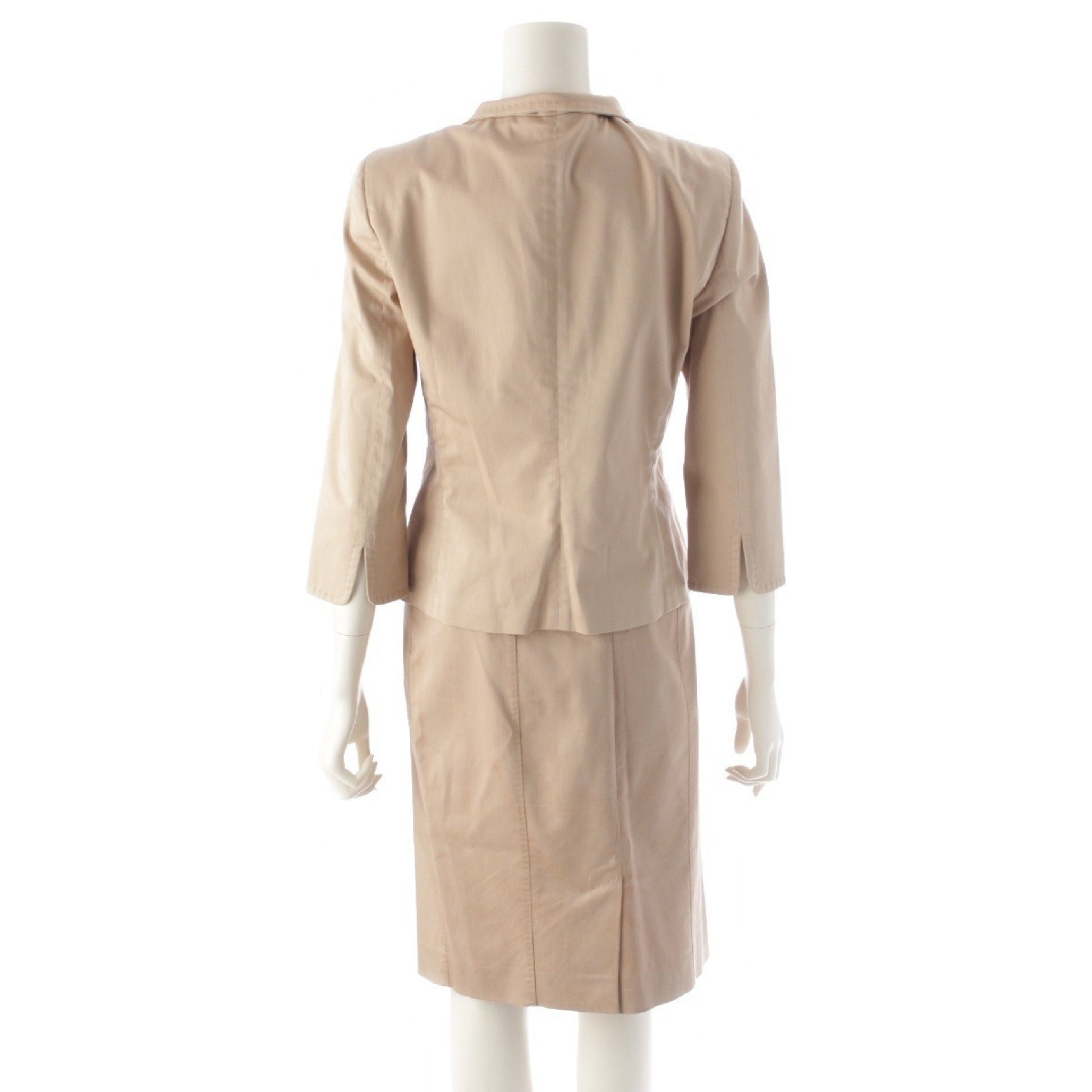 MaxMara MAX MARA Skirt Set, Beige, Hanger Included, Size 38, Jacket