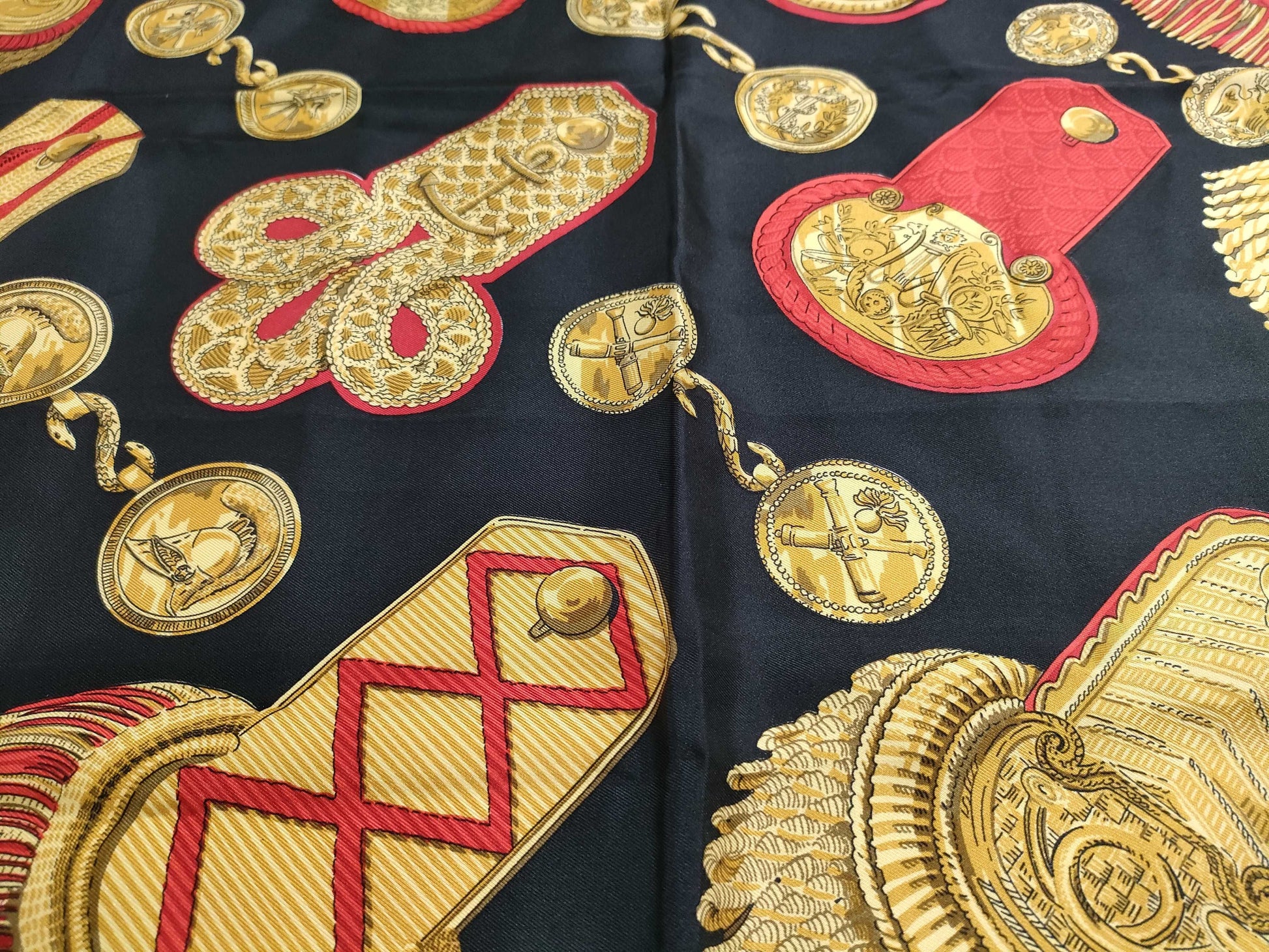 HERMES Carre Hermes Carre90 Untagged Scarf