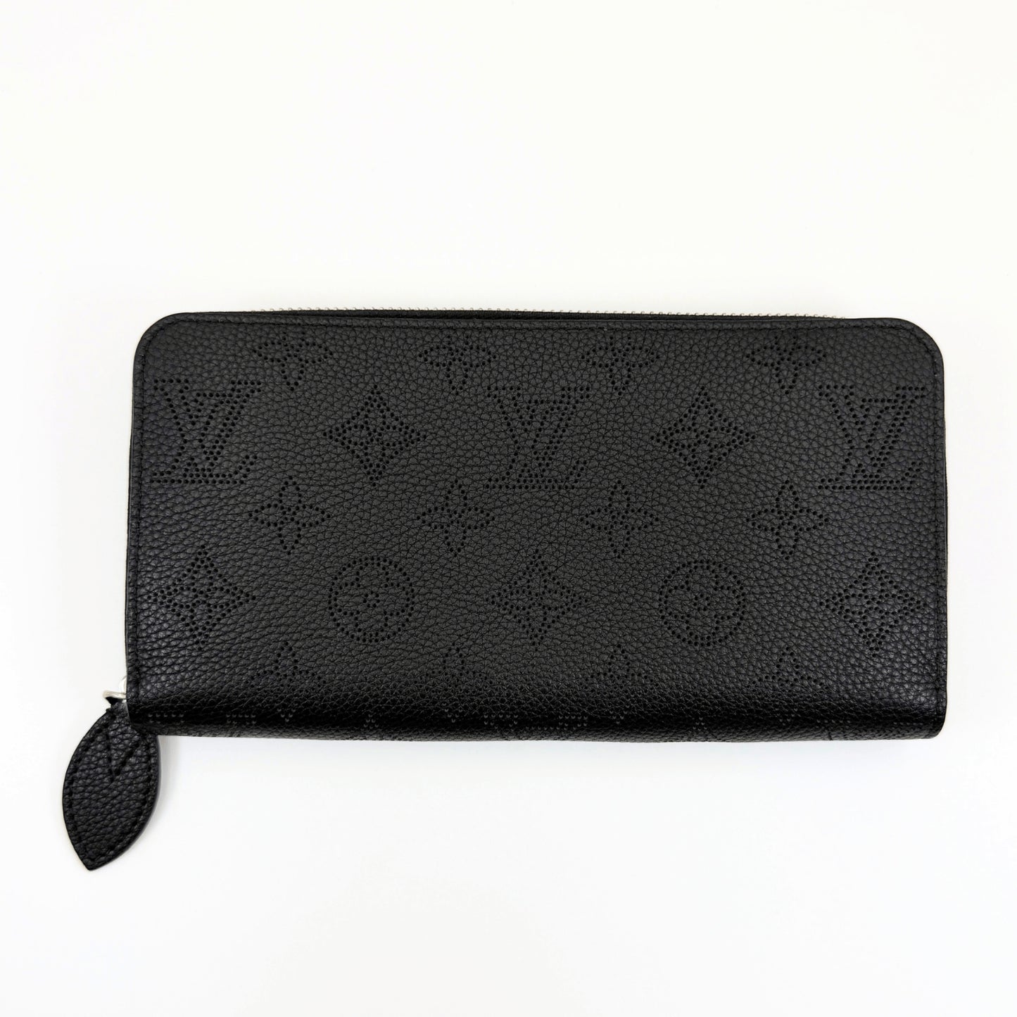 LOUIS VUITTON Mahina Zippy Wallet Noir Round Zip Wallet M61867 Wallet Box and Dust Bag Included