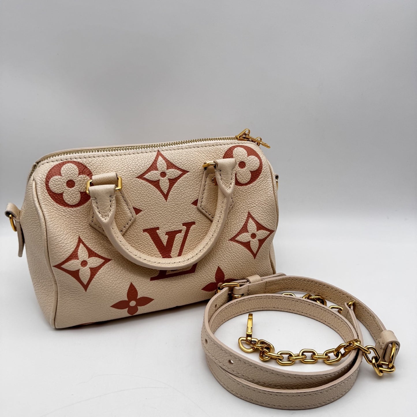 LOUIS VUITTON Speedy Cream Rose W20 Tote Bag with Strap, No Box