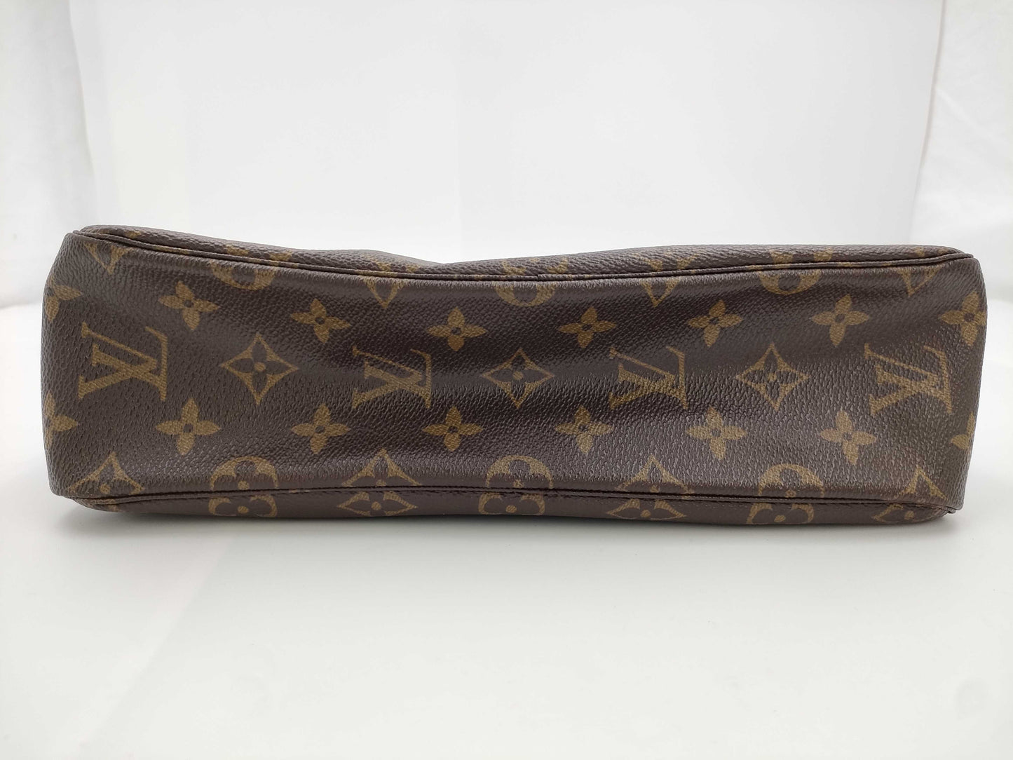 LOUIS VUITTON Monogram Truth Wallet Cosmetic Pouch