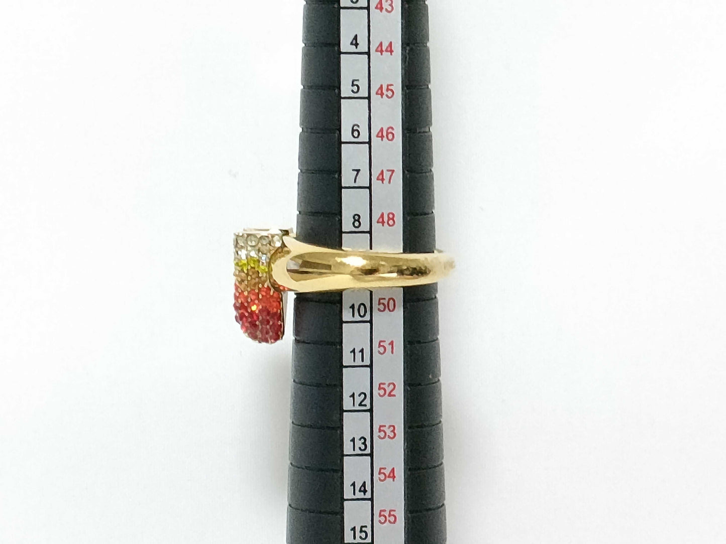 LOUIS VUITTON Essential V Ring