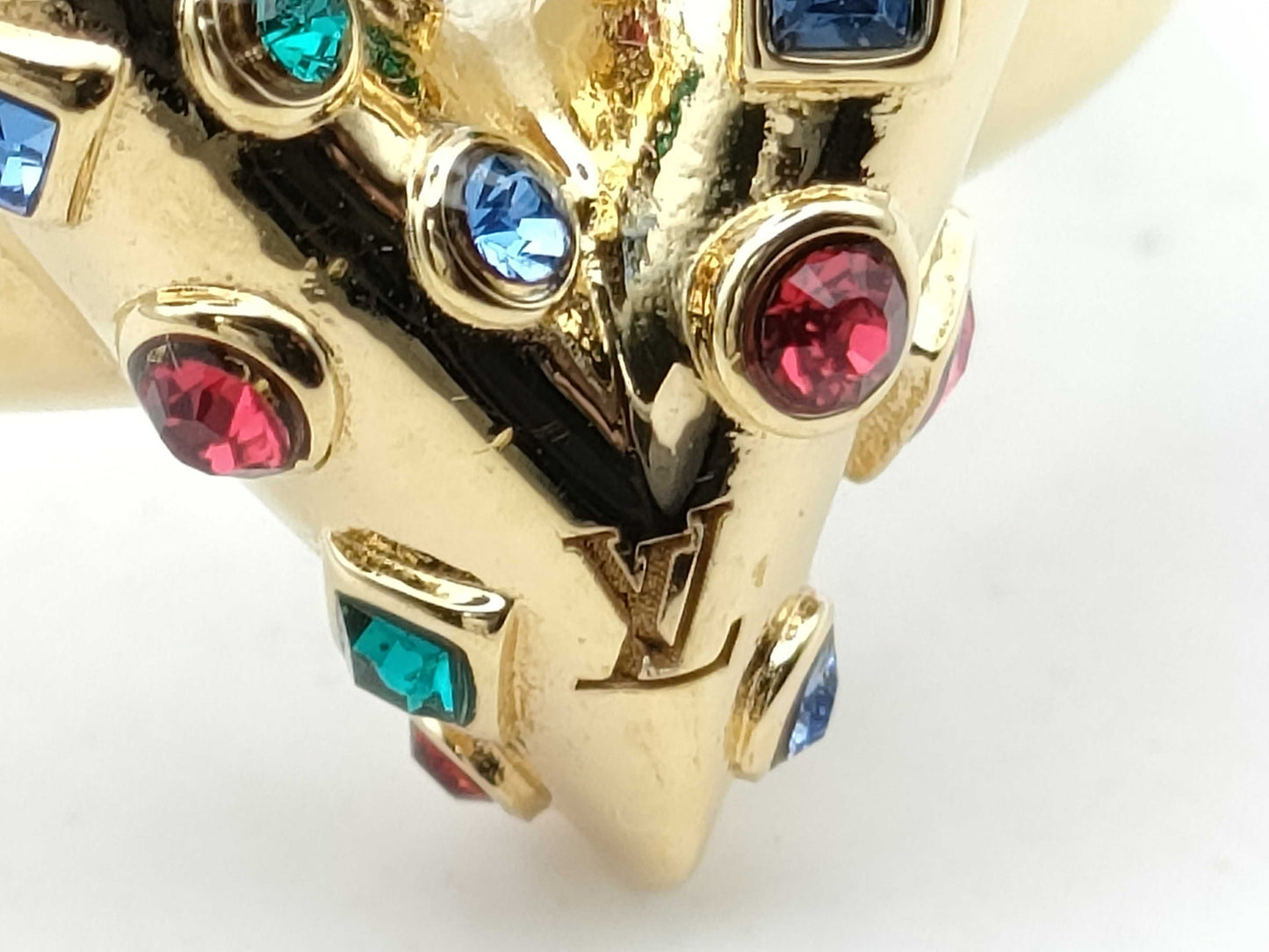 LOUIS VUITTON Essential V Planet Ring
