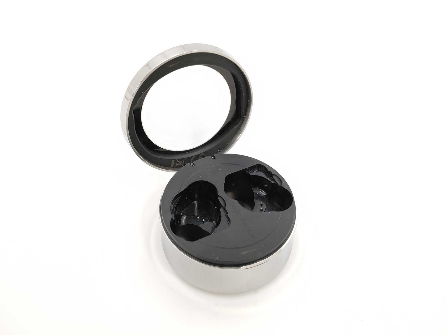LOUIS VUITTON Horizon Earphones TZ0446 QAB 020 R94796 L84475 Other Accessories