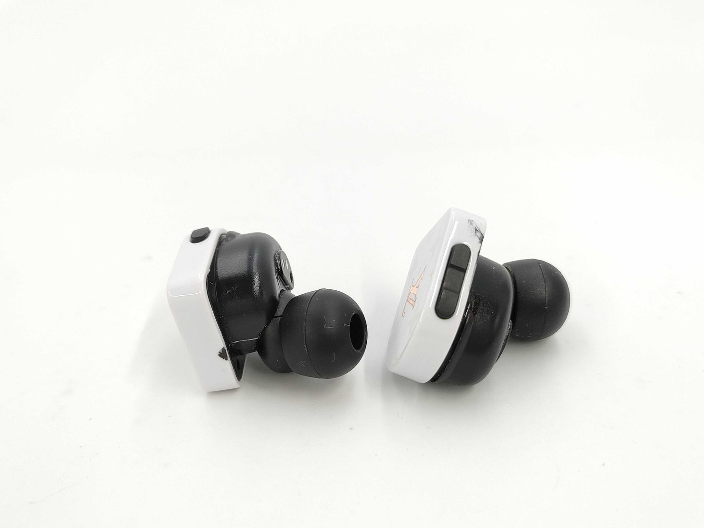 LOUIS VUITTON Horizon Earphones TZ0446 QAB 020 R94796 L84475 Other Accessories