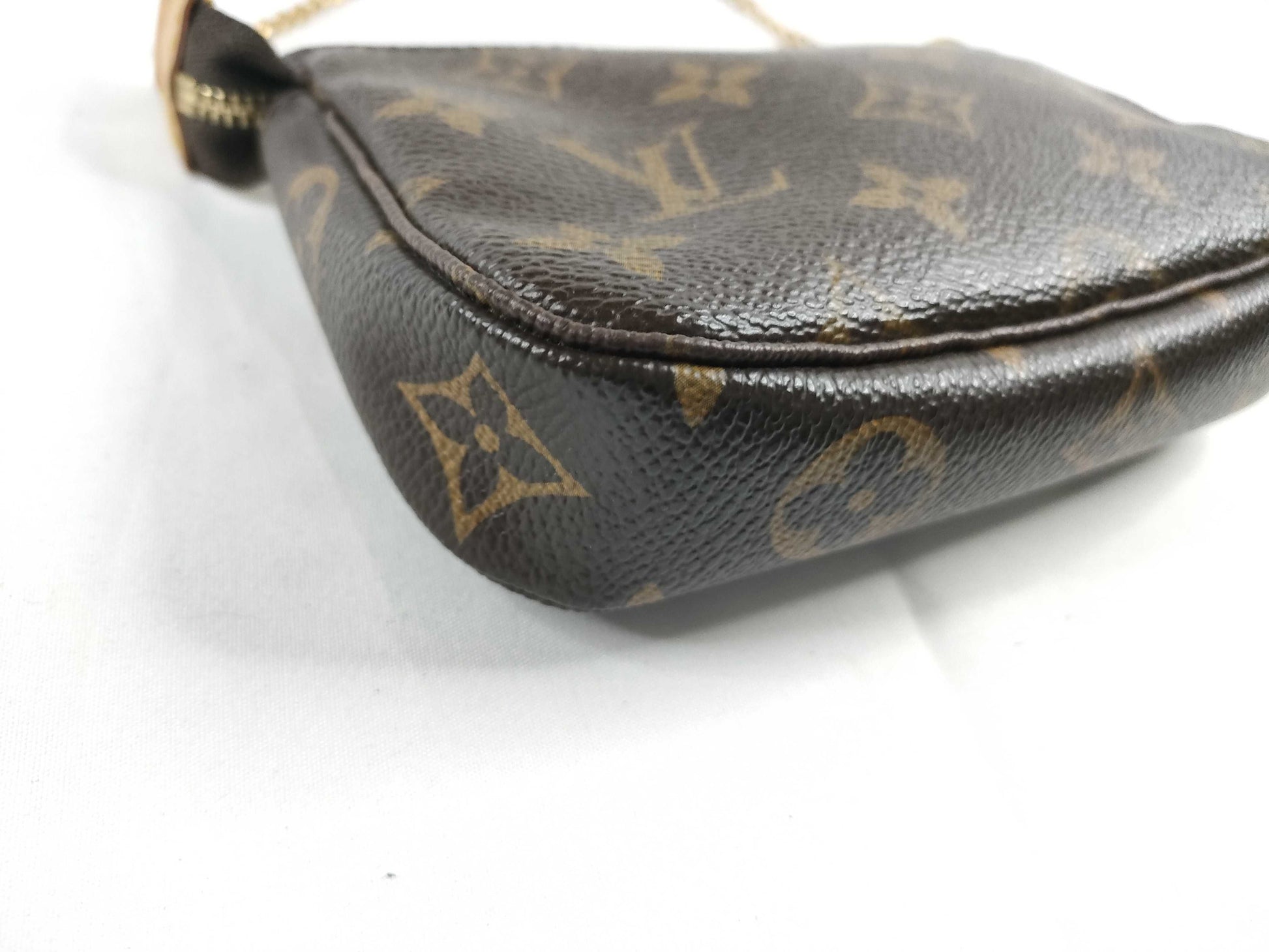 LOUIS VUITTON Monogram Vuitton Monogram Mini Pochette Accessoir M60153 FL4027 Brown Pouch