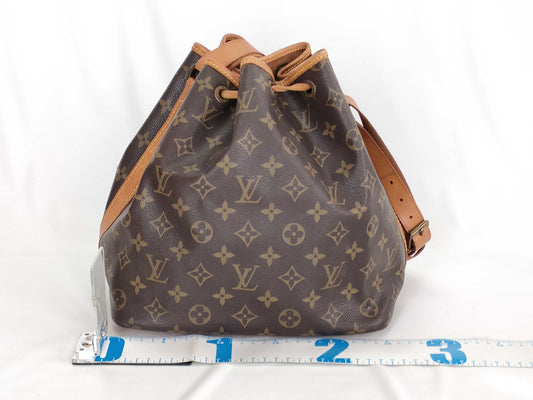LOUIS VUITTON Monogram Vuitton Monogram Noe M42224 Serial Blur Shoulder Bag
