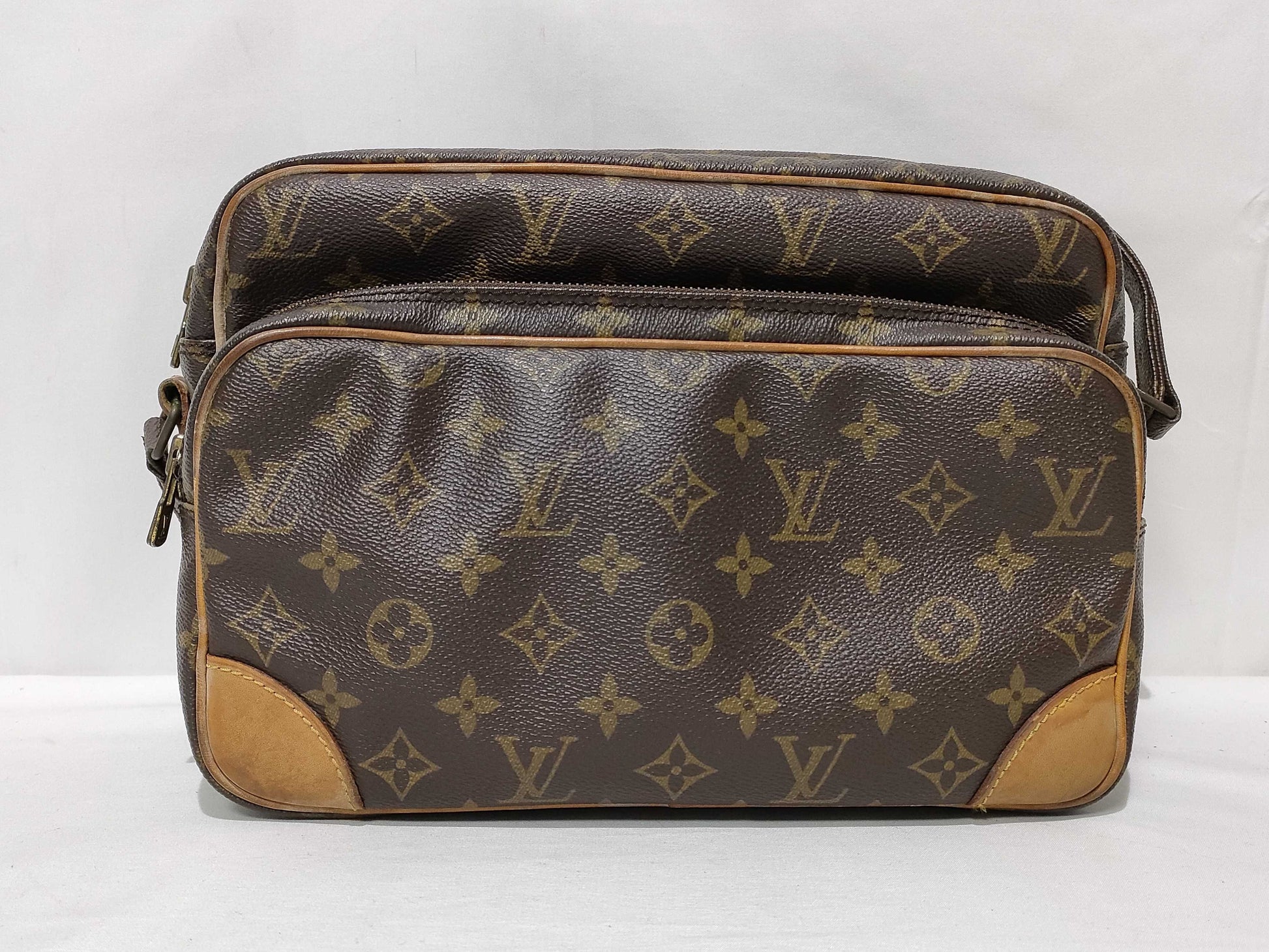 LOUIS VUITTON Monogram Vuitton Monogram Nile M45244 Shoulder Bag