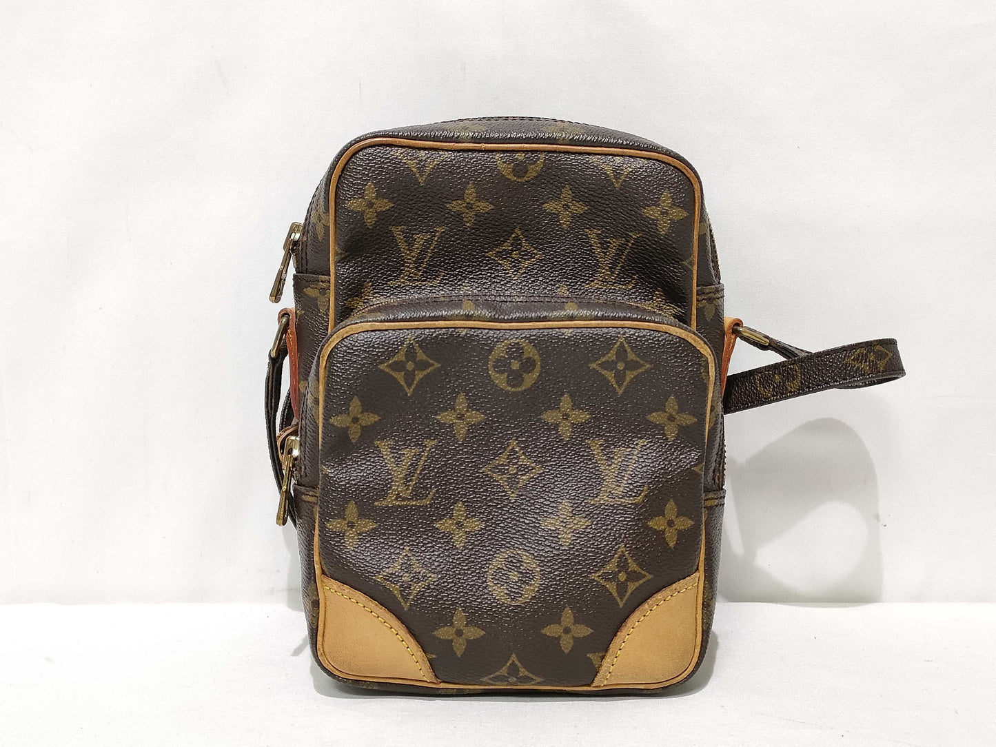 LOUIS VUITTON Monogram Vuitton Monogram Amazon M45236 Shoulder Bag