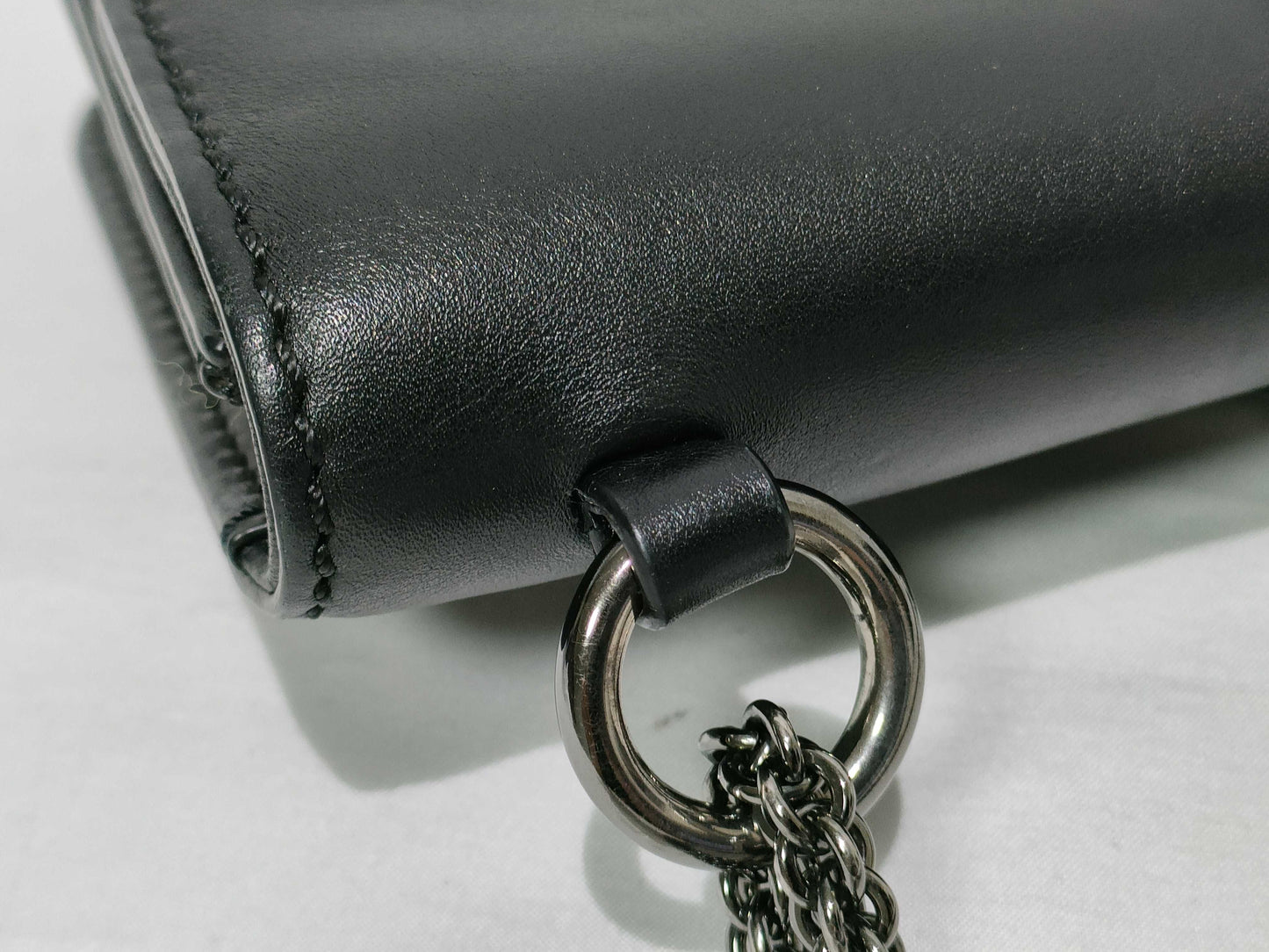 VALENTINO ID - Valentino Garavani Leather Small Glam Lock Shoulderbag 20cm SHW Shoulder Bag