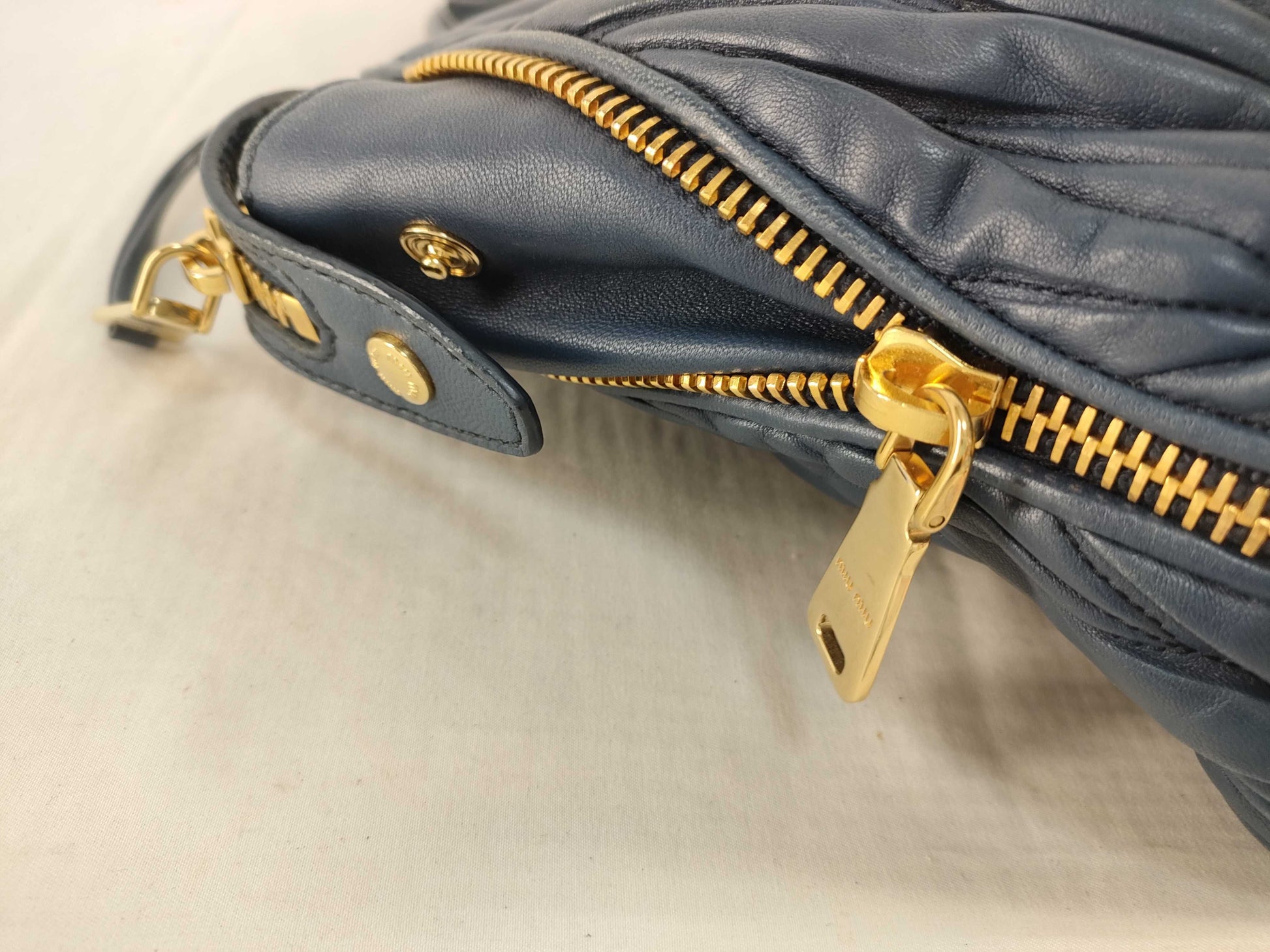 miu miu SG-Miu Miu Matelasse Leather 2way handbag Navy 5BB016 handbag