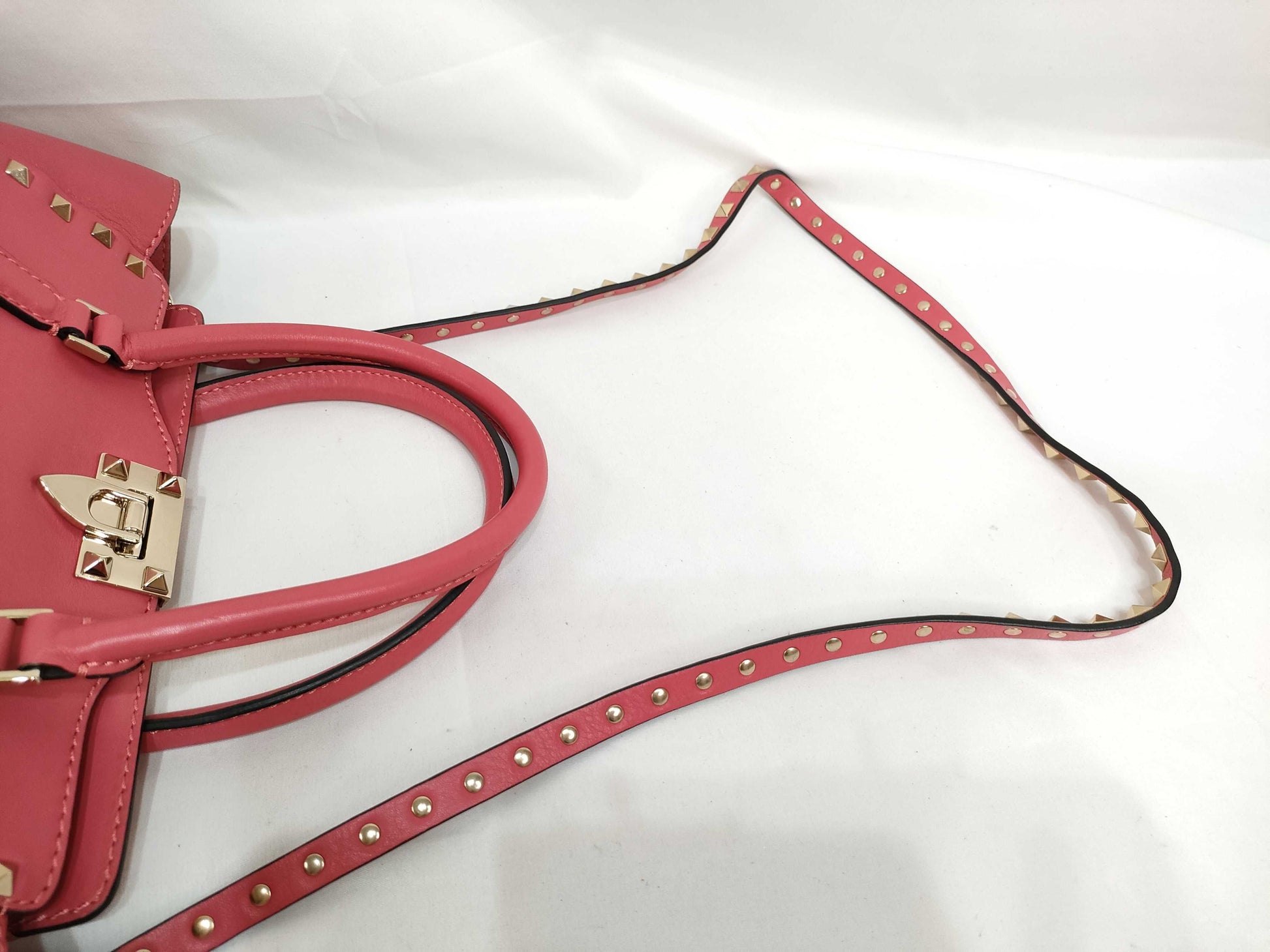 VALENTINO SG - Valentino Rockstud Leather 2-Way Handbag in Red Shoulder Bag