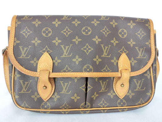 LOUIS VUITTON Monogram Vuitton Monogram Givesiere MM M42247 AR0982 Shoulder Bag