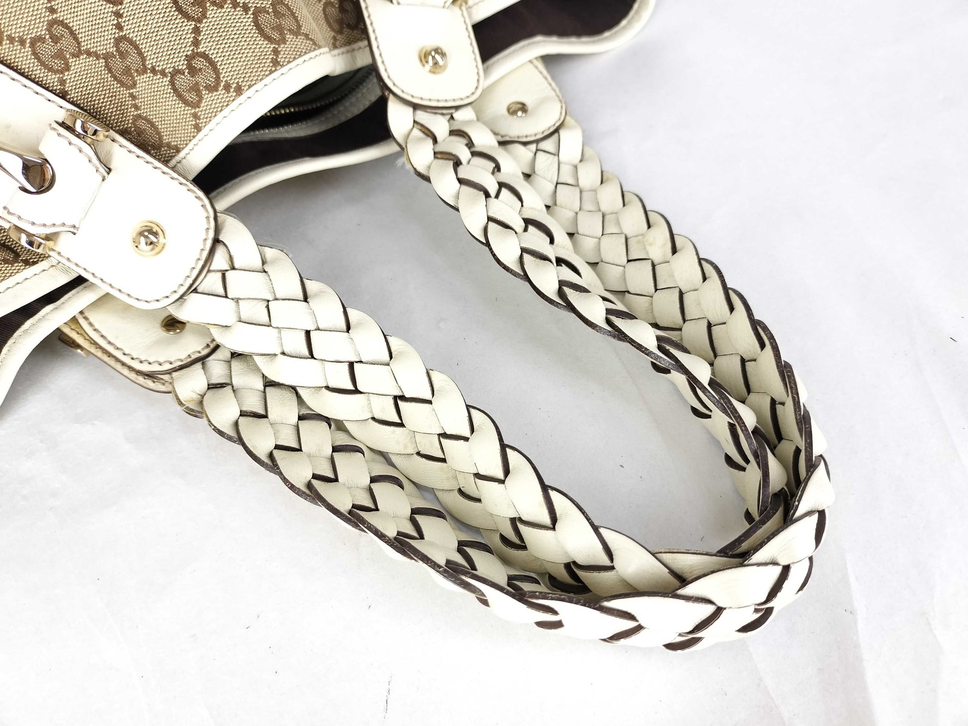 GUCCI GG Canvas Gucci GG Canvas Canvas x Leather Handbag Beige x White 162900 Handbag
