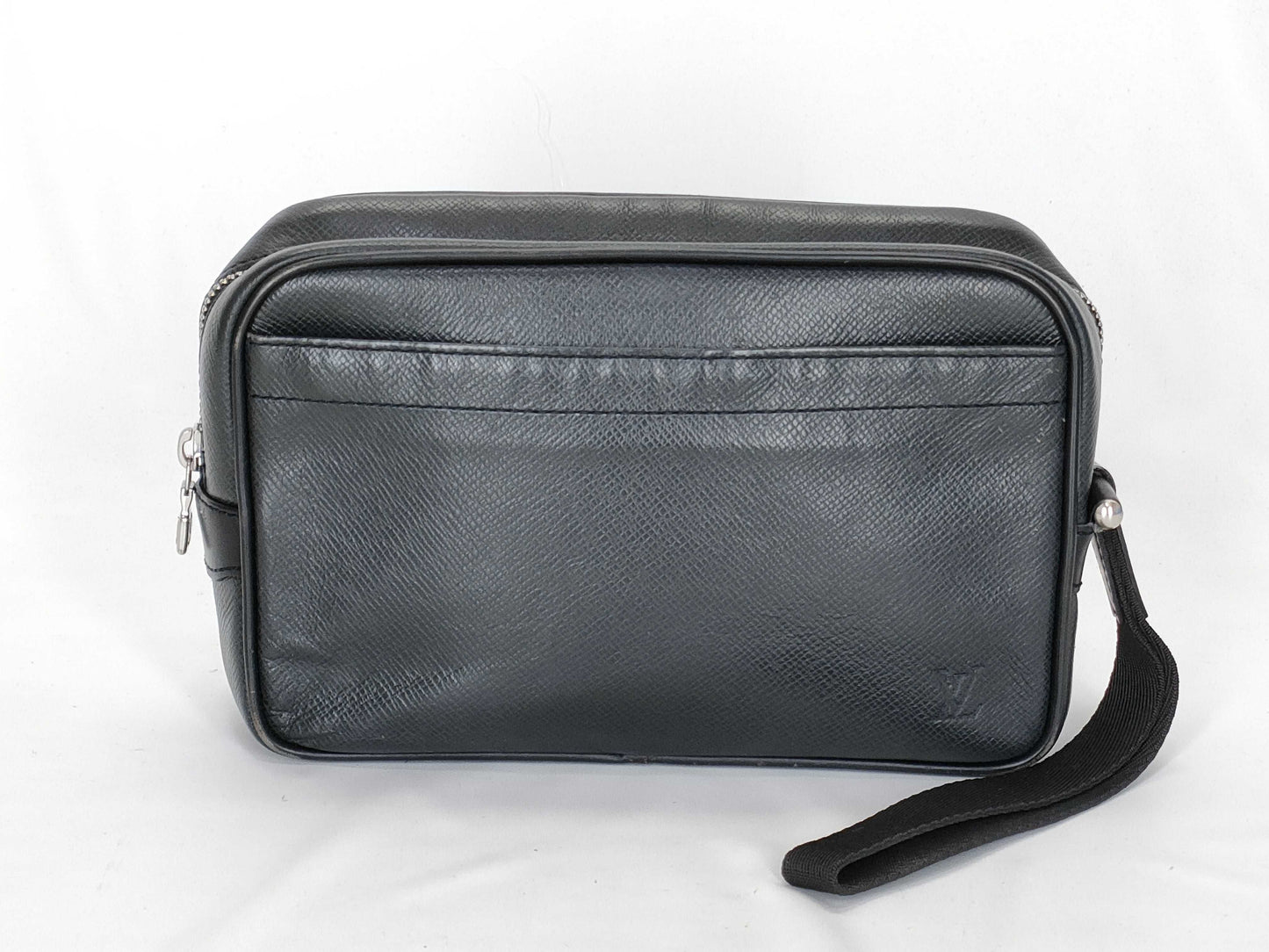 LOUIS VUITTON Taiga Vuitton Taiga Kaluga M30812 Clutch Bag
