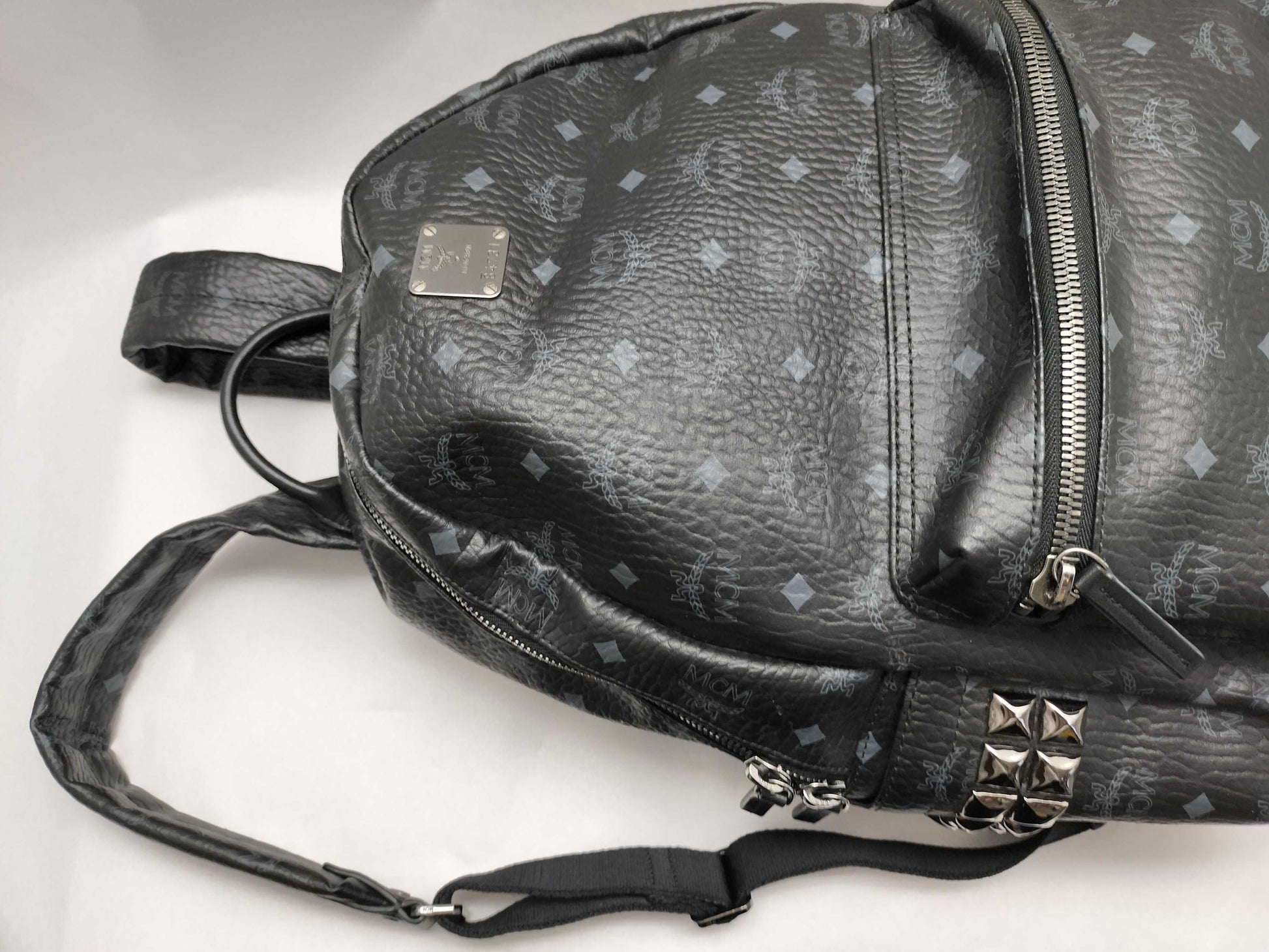 MCM SG-MCM Visetos leather x studs Backpack Black Rucksack