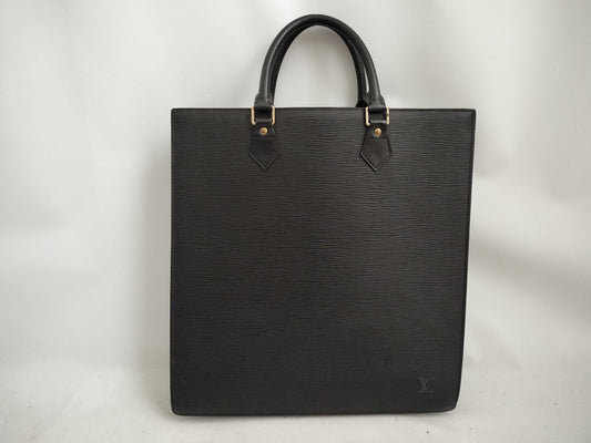 LOUIS VUITTON Epi Vuitton Epi Sack Pla M59082 Medium Solid Corner Medium BC Rank One-Time Purchase Handbag