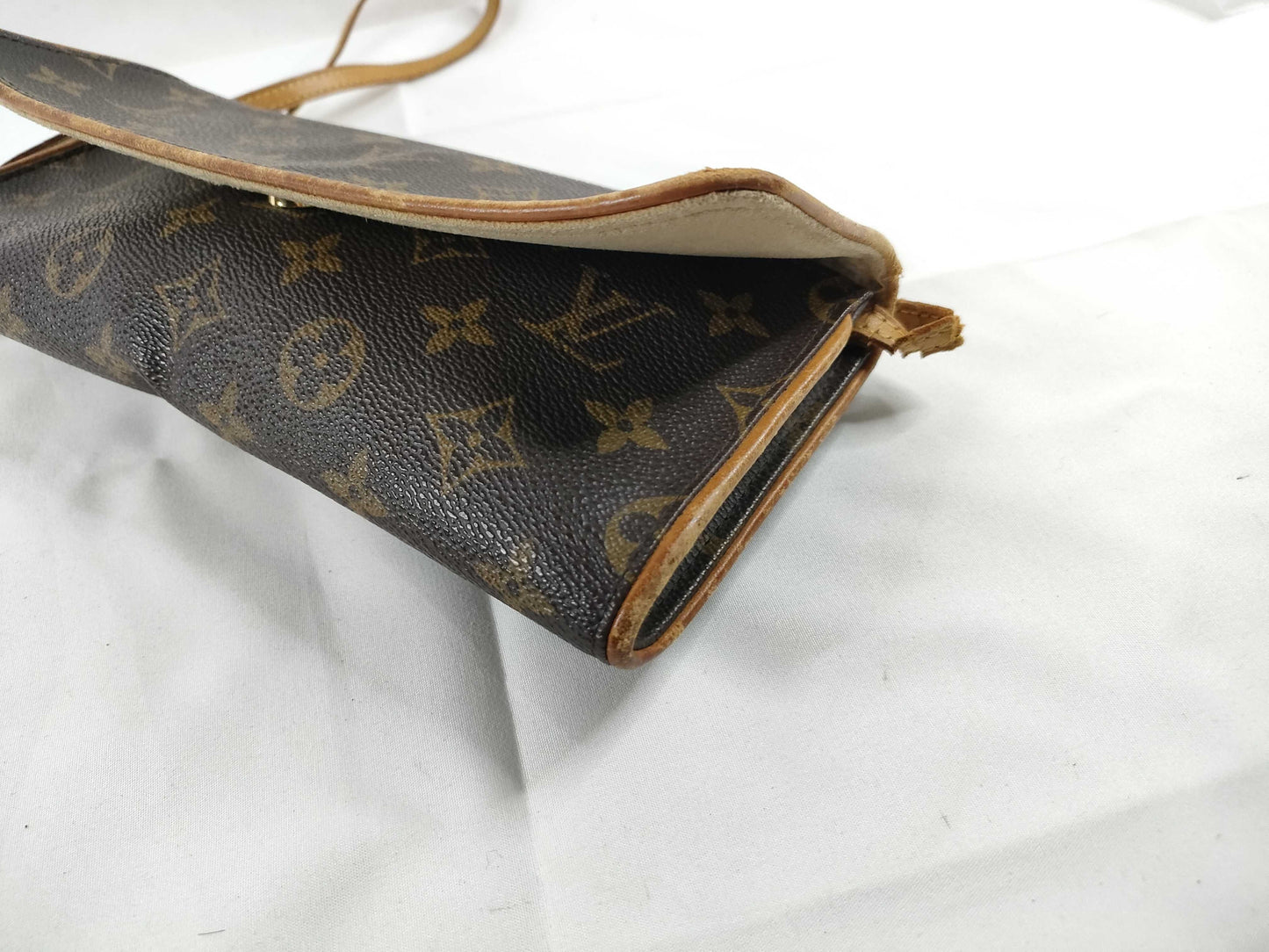 LOUIS VUITTON Monogram Vuitton Monogram Pochette Twin GM M51852 CA0070 Shoulder Bag