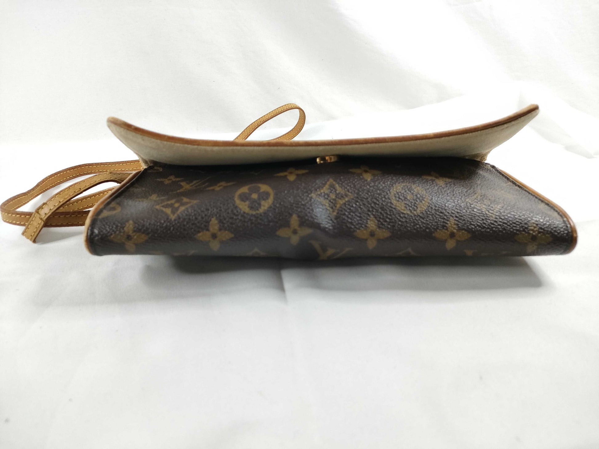 LOUIS VUITTON Monogram Vuitton Monogram Pochette Twin GM M51852 CA0070 Shoulder Bag