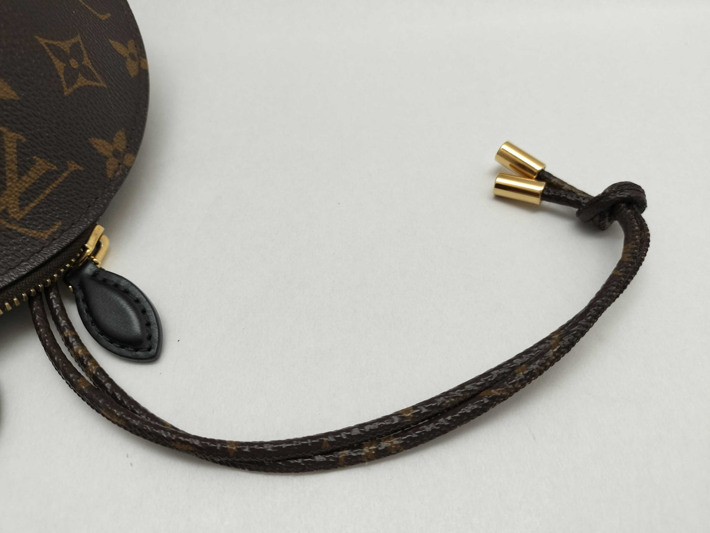 LOUIS VUITTON Monogram Louis Vuitton Monogram Shoulder Back Pouch