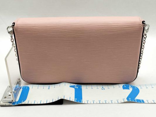 LOUIS VUITTON Epi Louis Vuitton Chain Shoulder Bag