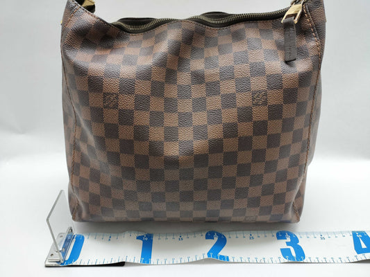 LOUIS VUITTON Damier Louis Vuitton Shoulder Bag