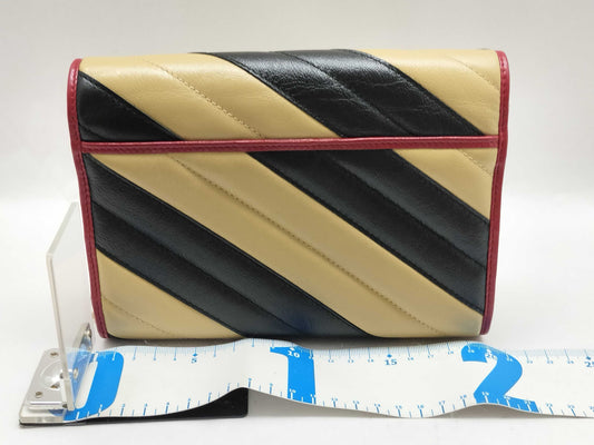 GUCCI Chain Shoulder Bag