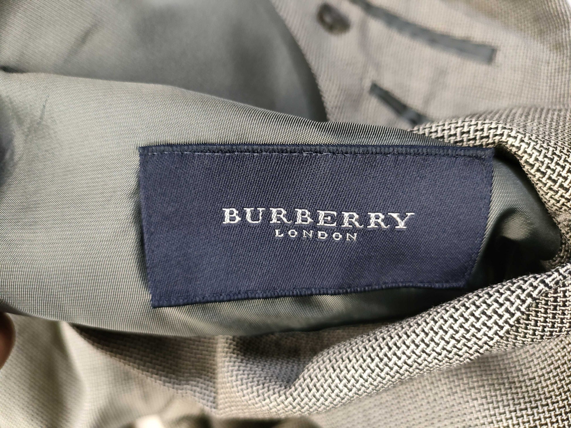 BURBERRY Burberry 4 Pieces Silver Button Suit etc. Summary Set BURBERRY Other Apparel