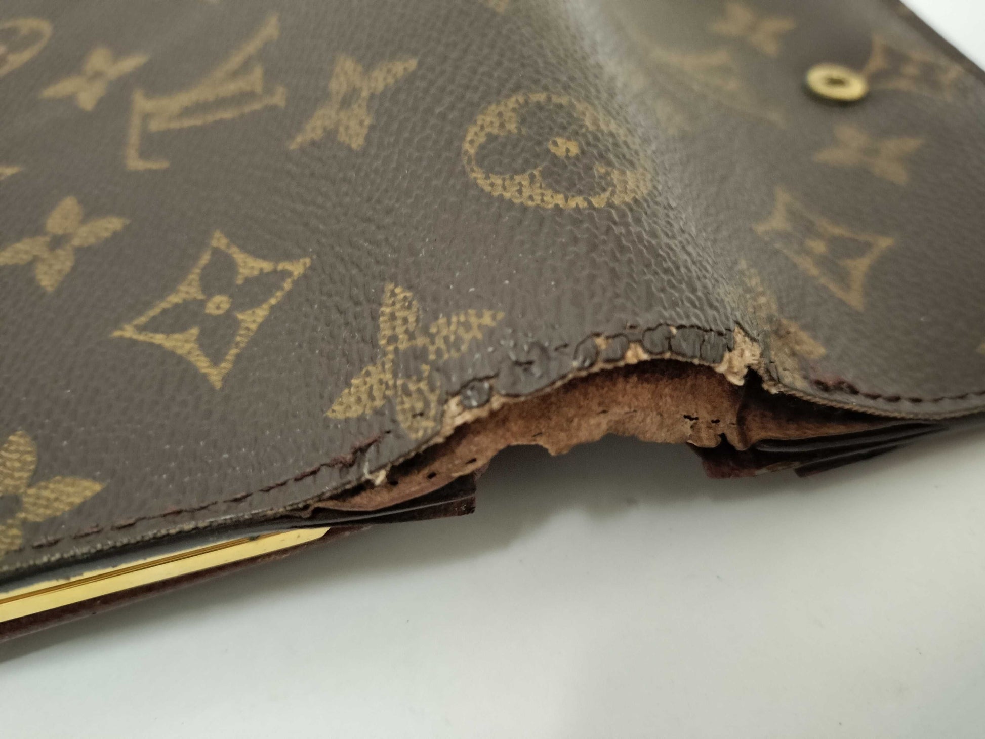 LOUIS VUITTON Monogram Louis Vuitton Serial Number Included Monogram 3-Piece Wallet Set LOUIS VUITTON Wallet