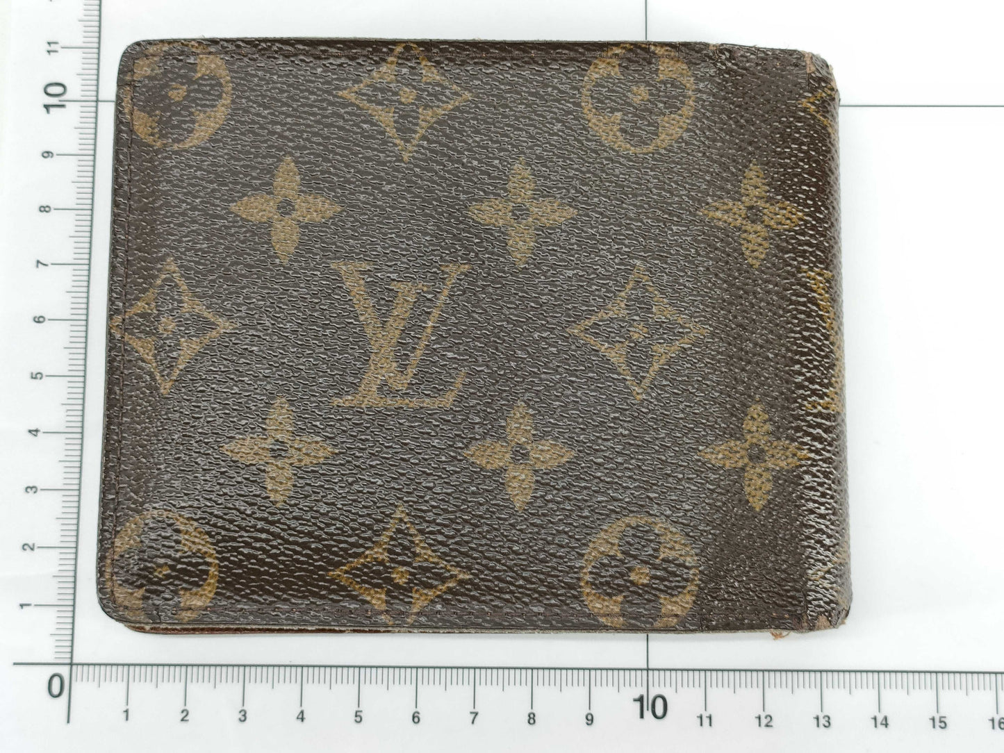 LOUIS VUITTON Monogram Vuitton Monogram Men's Bi-Fold Wallet with Pass Case Wallet